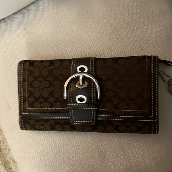 Coach Wallet - Picture 5 of 14